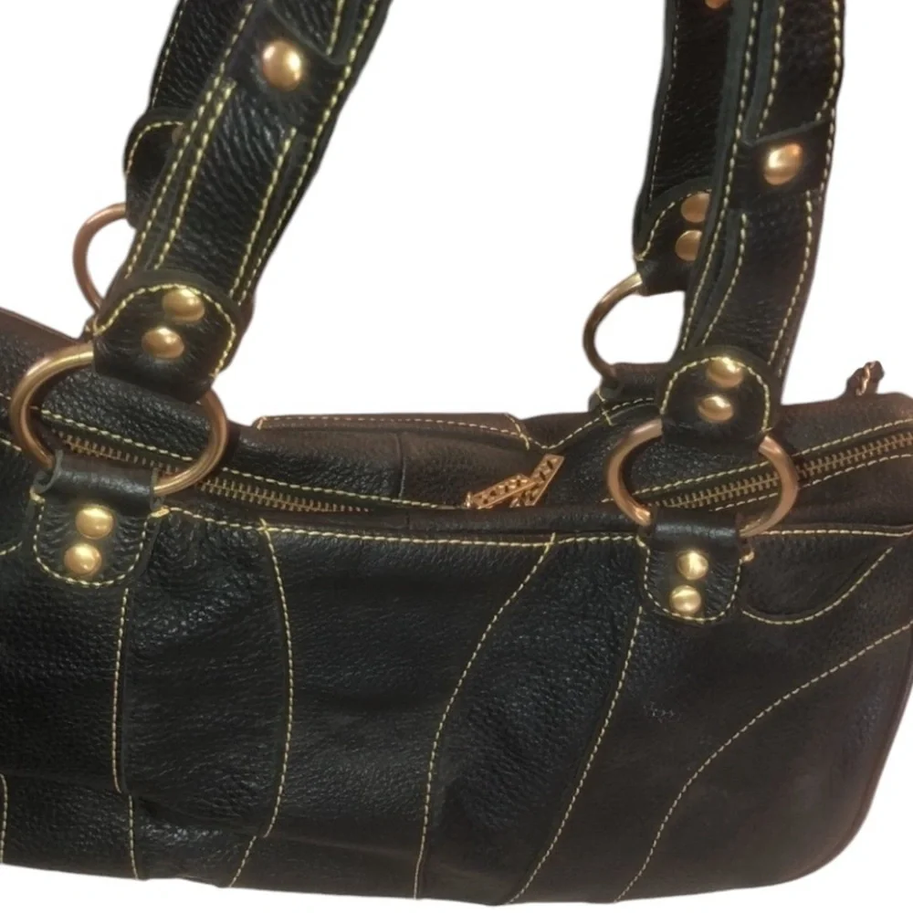 Maxx New York size medium large black leather brass detail perfect lining